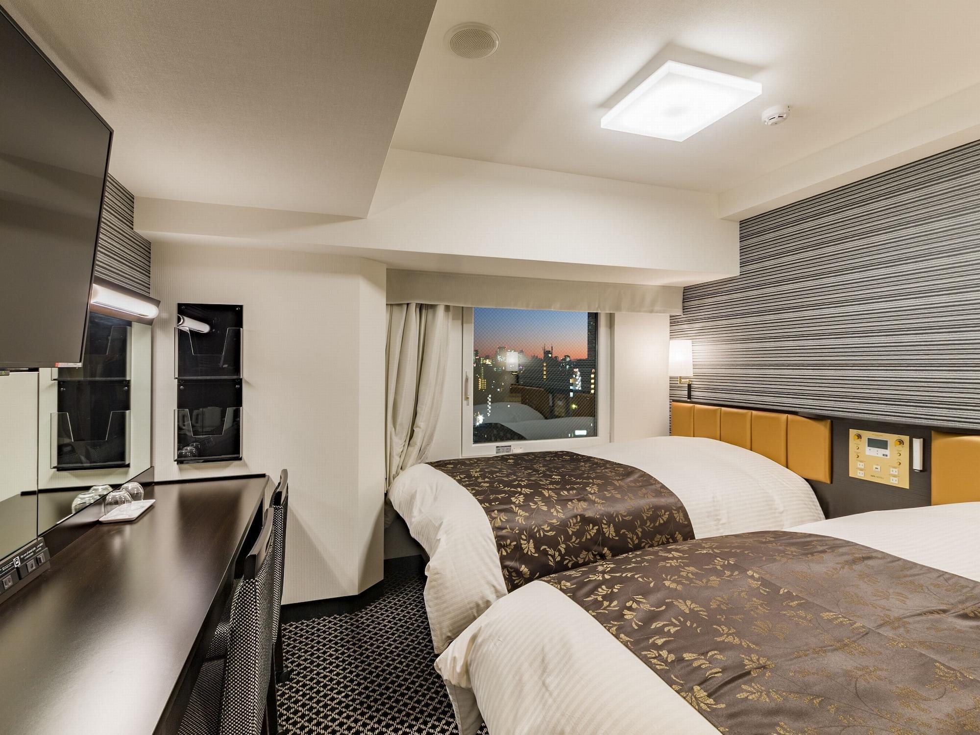 Apa Yamanote Otsuka Eki Tower Hotel Tokio